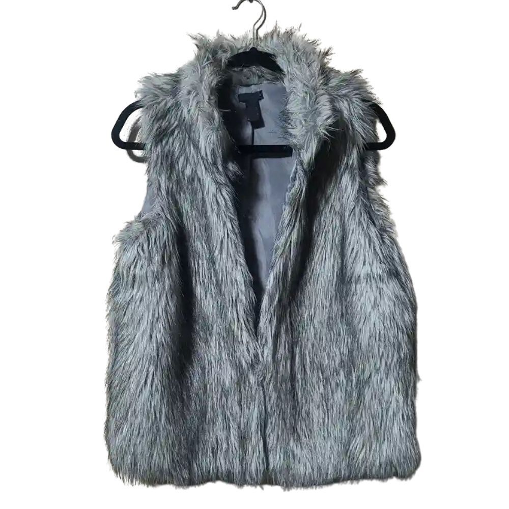 new-directions-faux-fur-vest