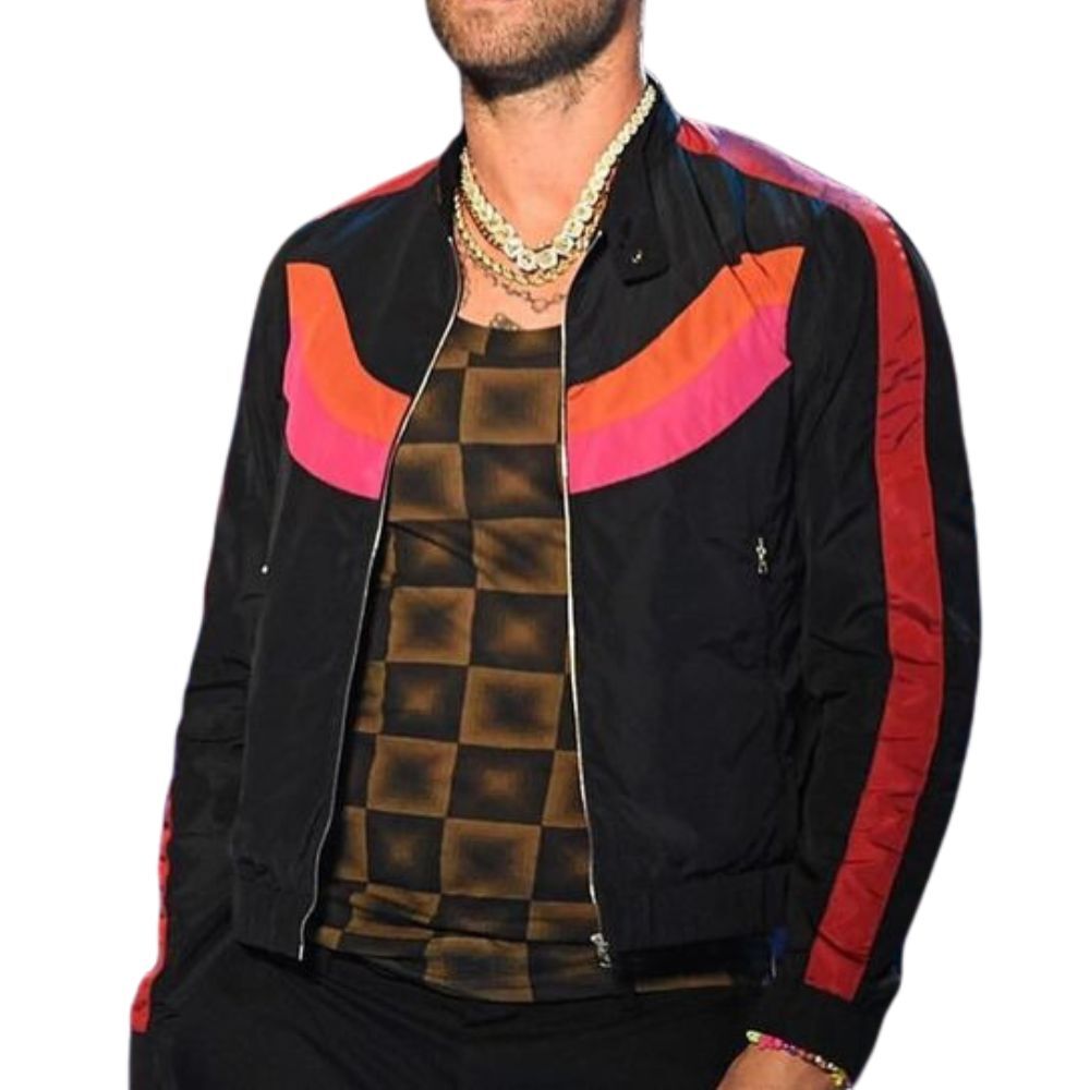 super-bowl-adam-levine-jacket