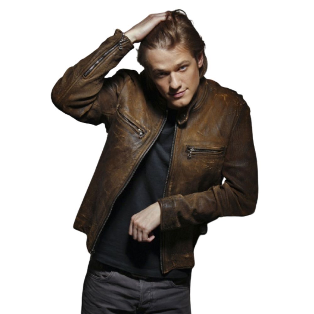 lucas-till-angus-mac-gyver-jacket
