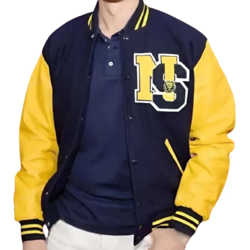 mean-girls-2024-lindsay-lohan-jacket mean-girls-2024-lindsay-lohan-jacket