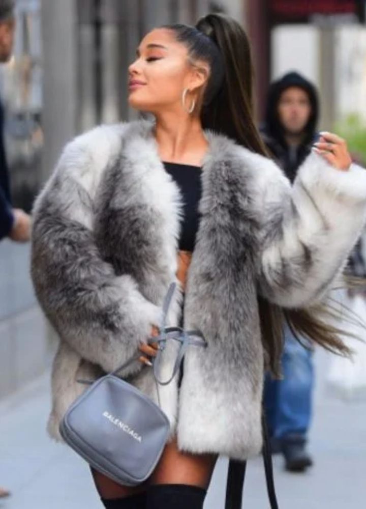 ariana-grande-grey-faux-fur-coat.jpg