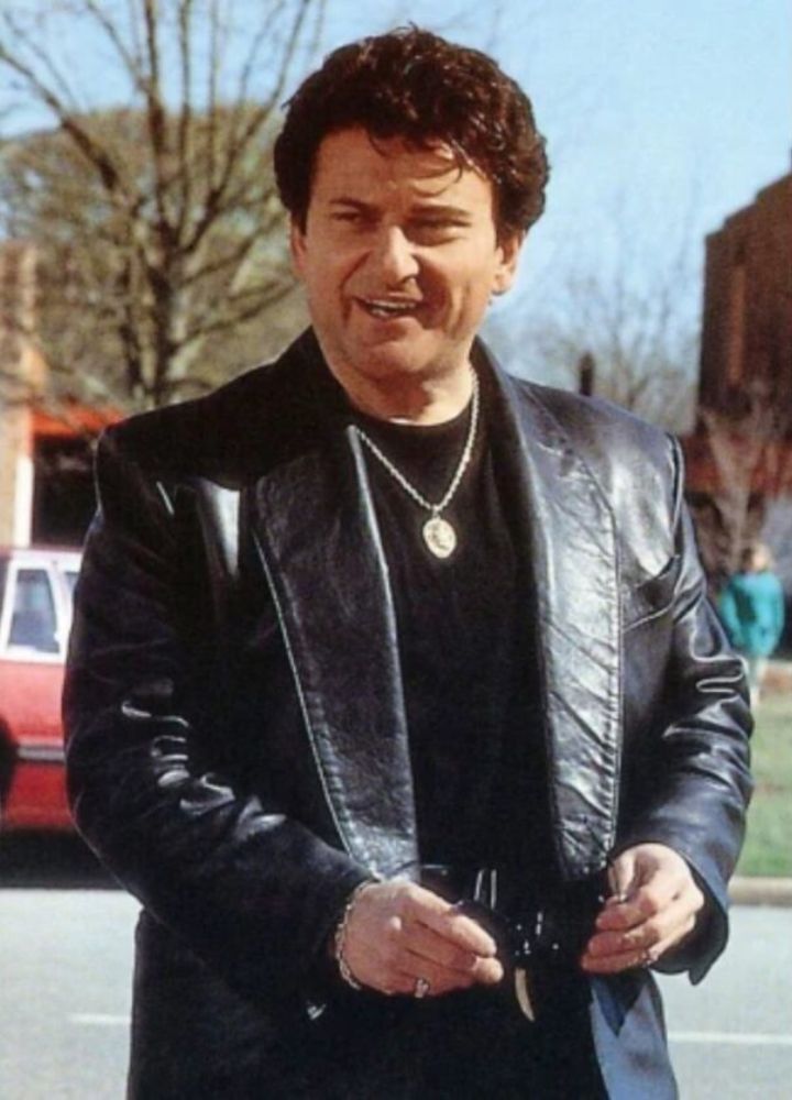my-cousin-vinny-joe-pesci-leather-coat my-cousin-vinny-joe-pesci-leather-coat.jpg