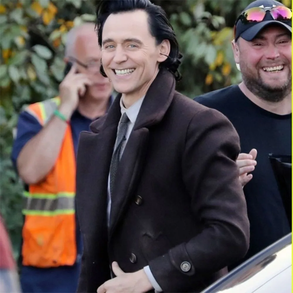 tom-hiddleston-loki-coat tom-hiddleston-loki-coat.webp