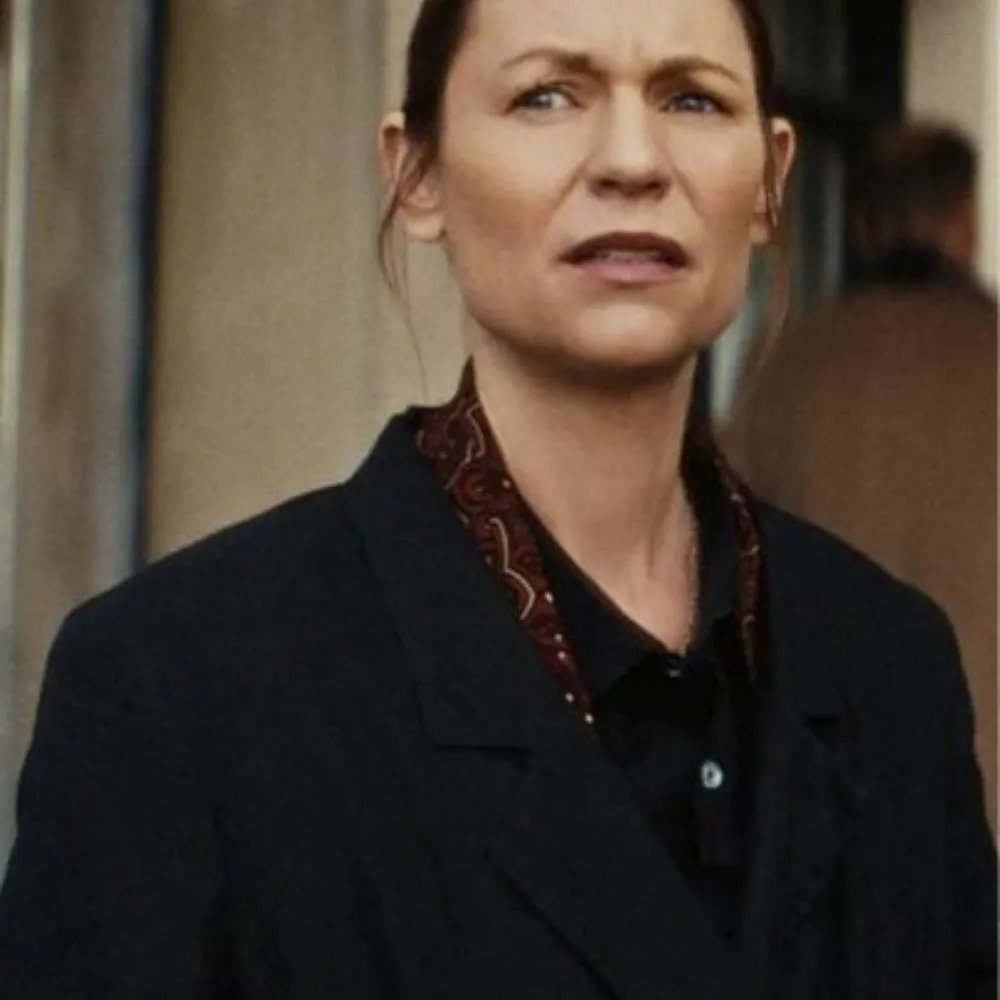 claire-danes-beast-in-me-s01-coat claire-danes-beast-in-me-s01-coat.webp