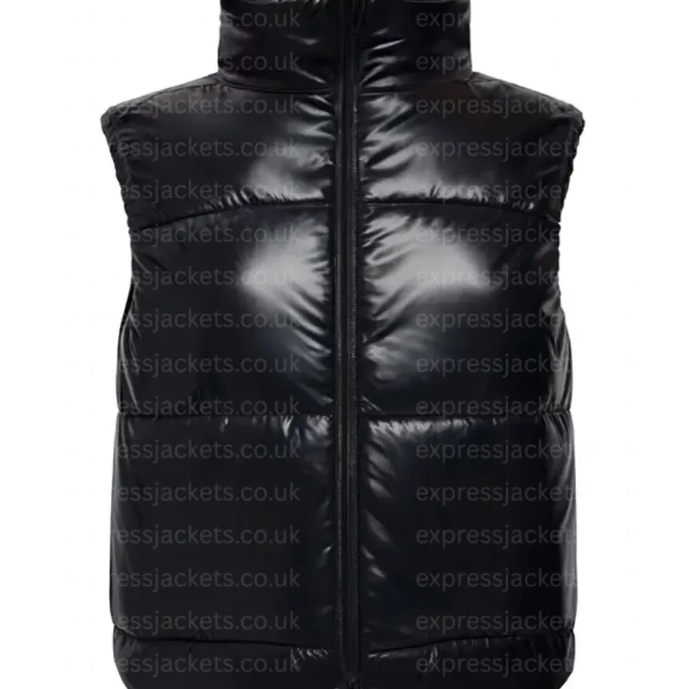jenna-ortega-black-vest.webp